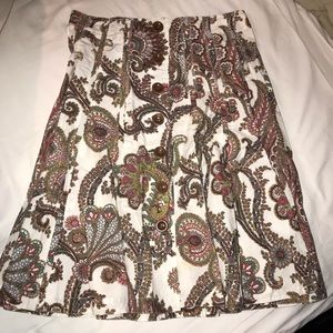 CAbi size 6 skirt